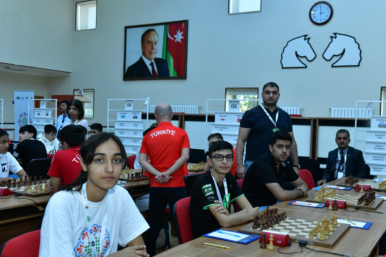 Azərbaycan komandası şahmat olimpiadasında bürünc medal qazandı