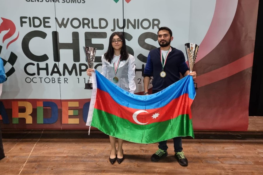 FİDE prezidenti azərbaycanlı dünya çempionlarını təbrik etdi