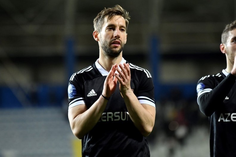 Ozobiç “Frayburq”la oyunda olmayacaq