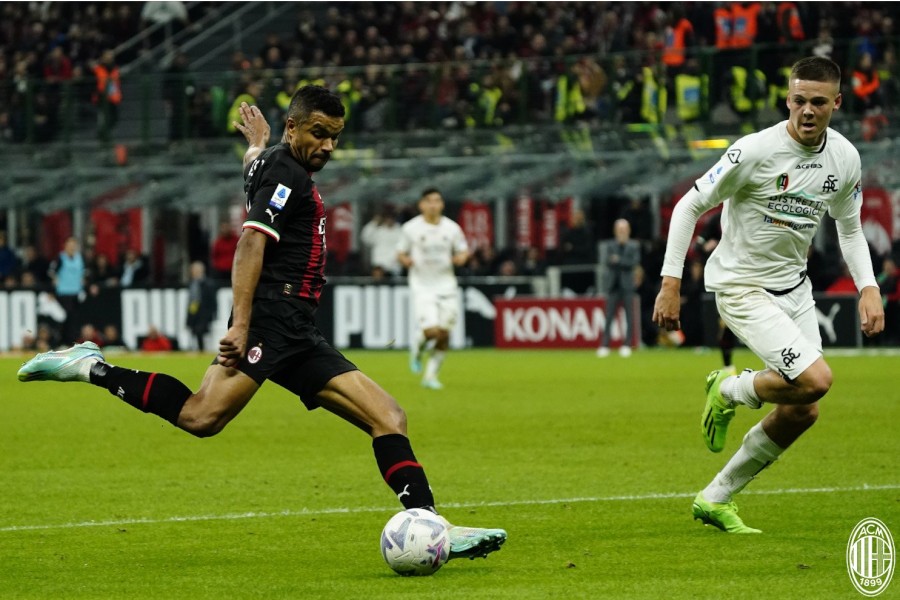 “Milan” və “Napoli”dən qələbə