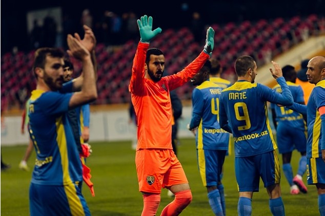 “Qərb derbisinin atmosferi tam fərqlidir”