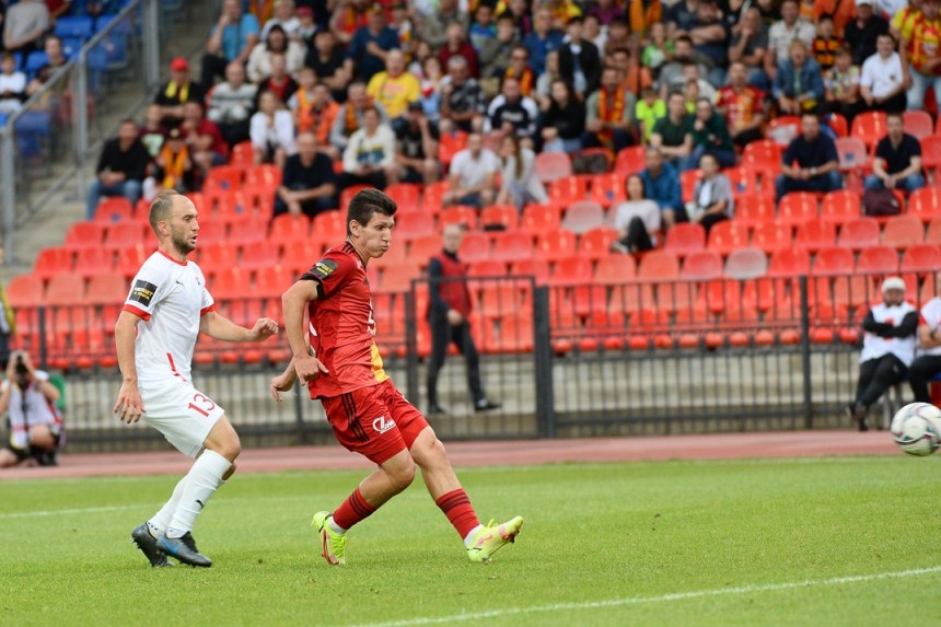 Əliyev “Arsenal”ın qələbəsinə qolla töhfə verdi