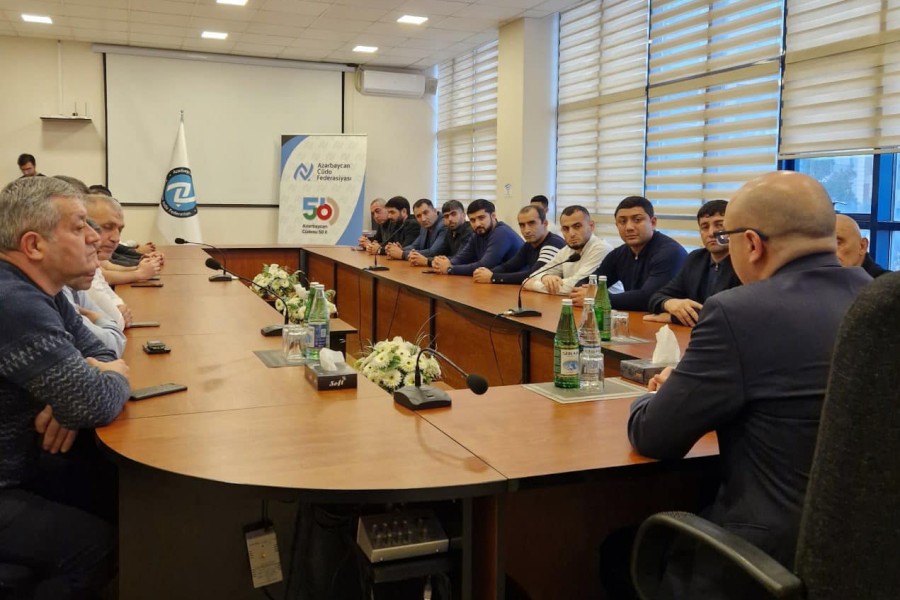 ACF 21 kluba lisenziya verdi