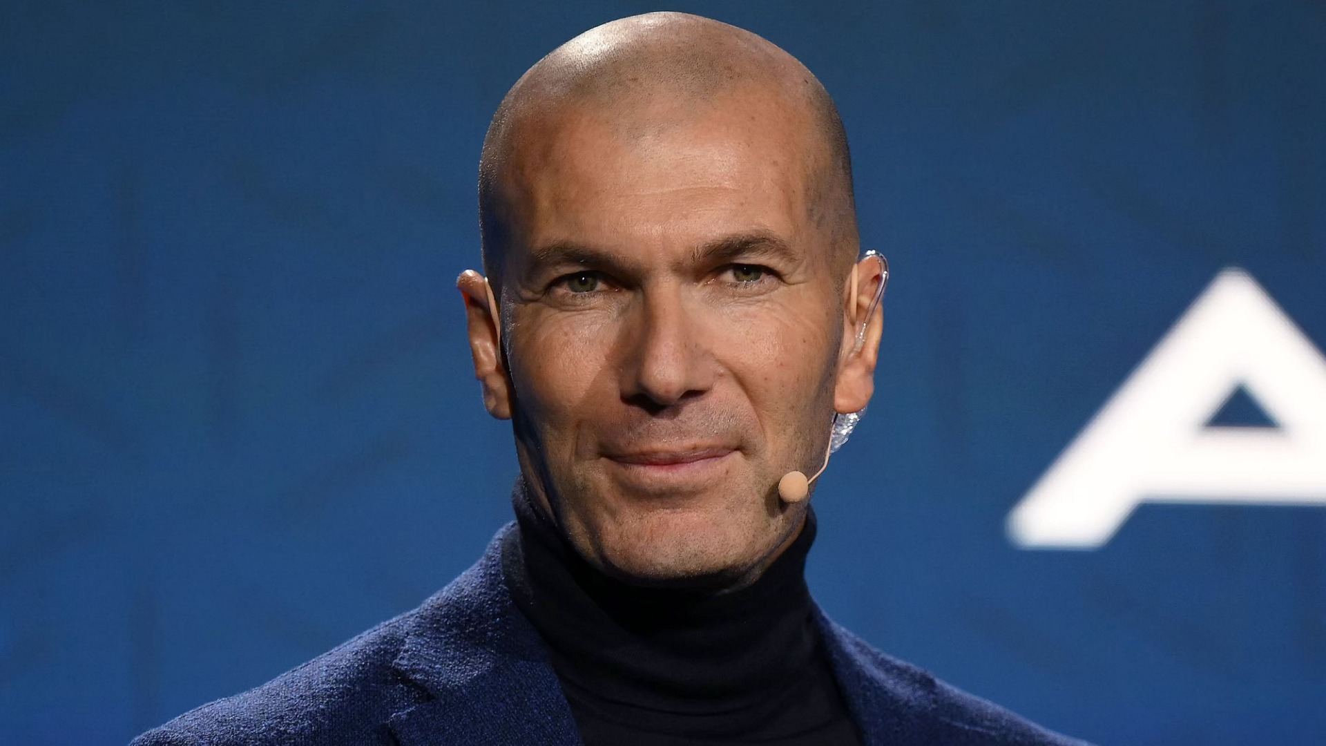 Zidan İtaliya klubunu çalışdıra bilər