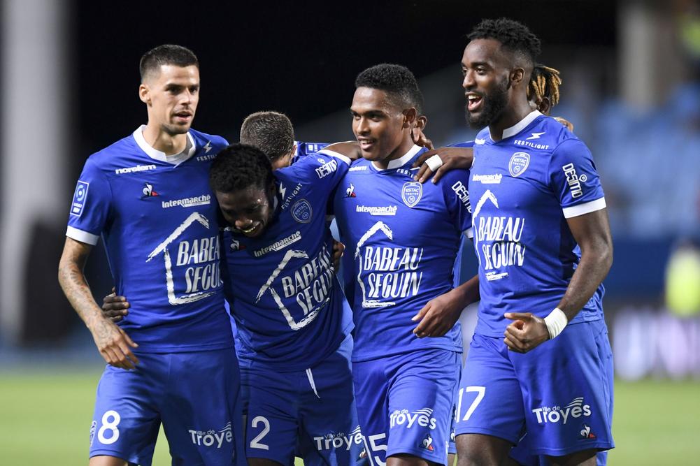 Fransa Liqa 1-i tərk edən ilk klub bəlli oldu