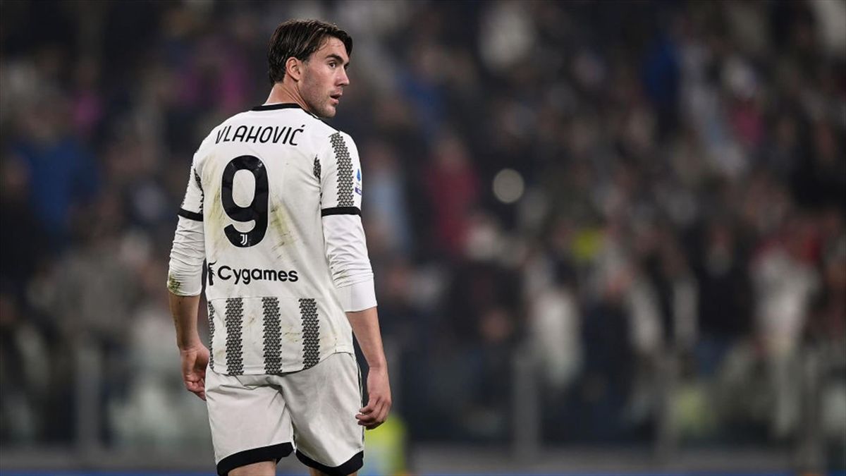 Vlahoviç İngiltərə klubuna keçə bilər