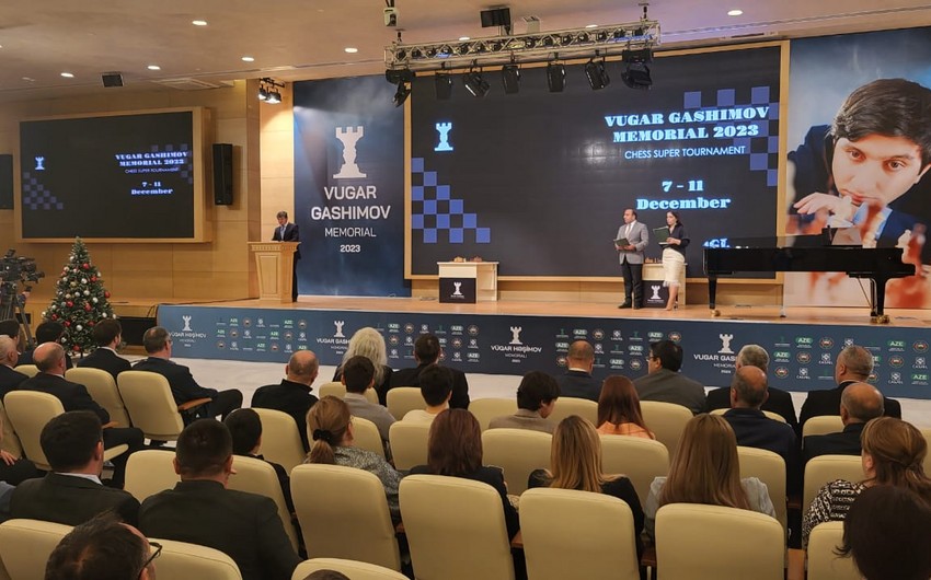 Vüqar Həşimov Memorialının açılış mərasimi keçirilib