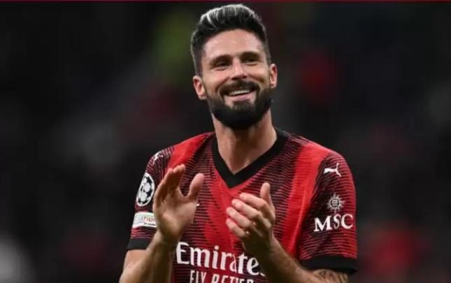 Pioli Jirunun “Milan”dan gedəcəyi haqda xəbəri duyğusalcasına qarşıladı