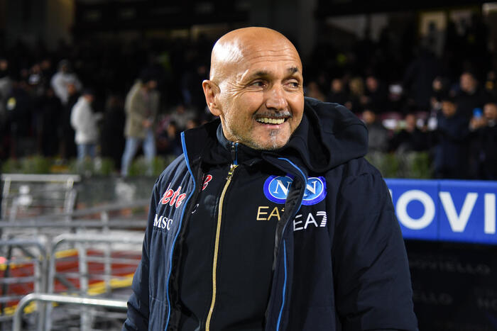 “Liverpul” Spalletti ilə maraqlanıb, amma Slotu seçib