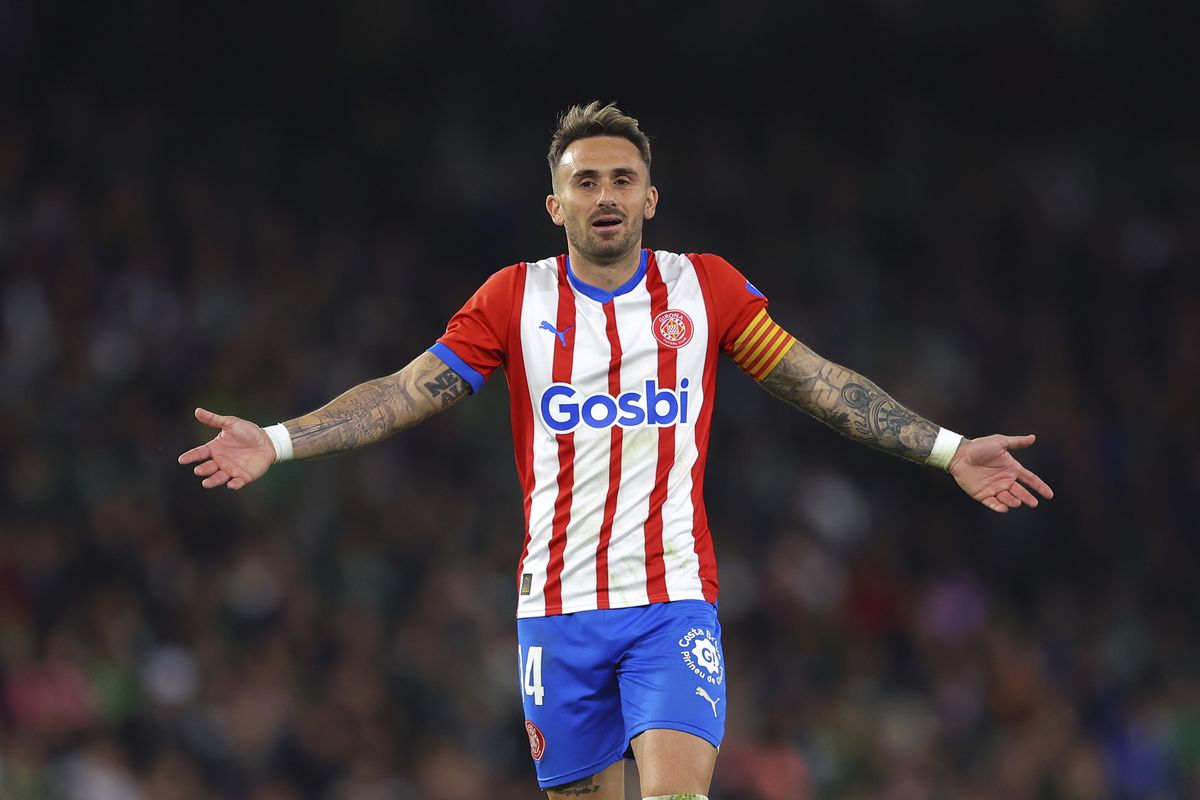 “Bayer” Aleş Qarsiya ilə güclənmək istəyir