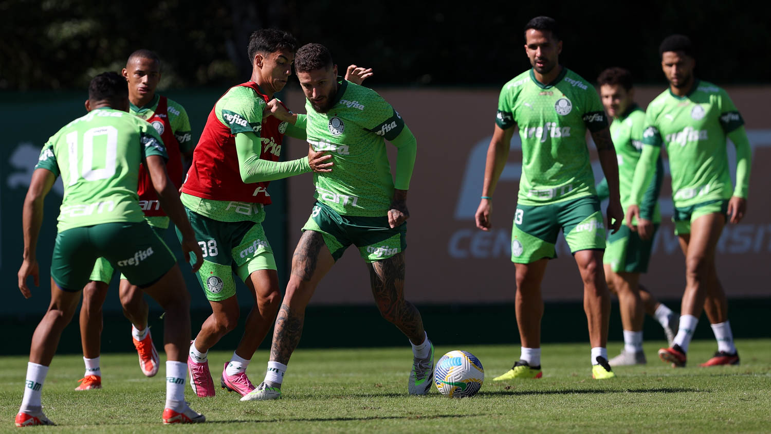 “İnter” “Palmeyras”ın üç futbolçusu ilə maraqlanır