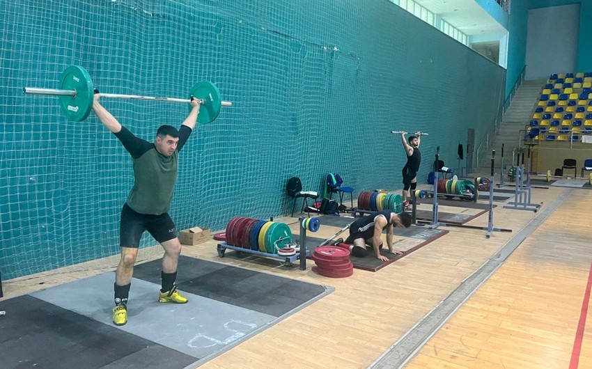 Azərbaycan millisi təlim-məşq toplanışına start verdi