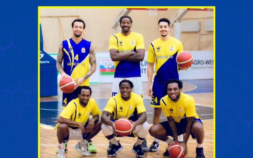 “Gəncə”də altı ayrılıq