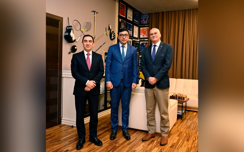 Fərid Qayıbov Yan Raytla görüşüb