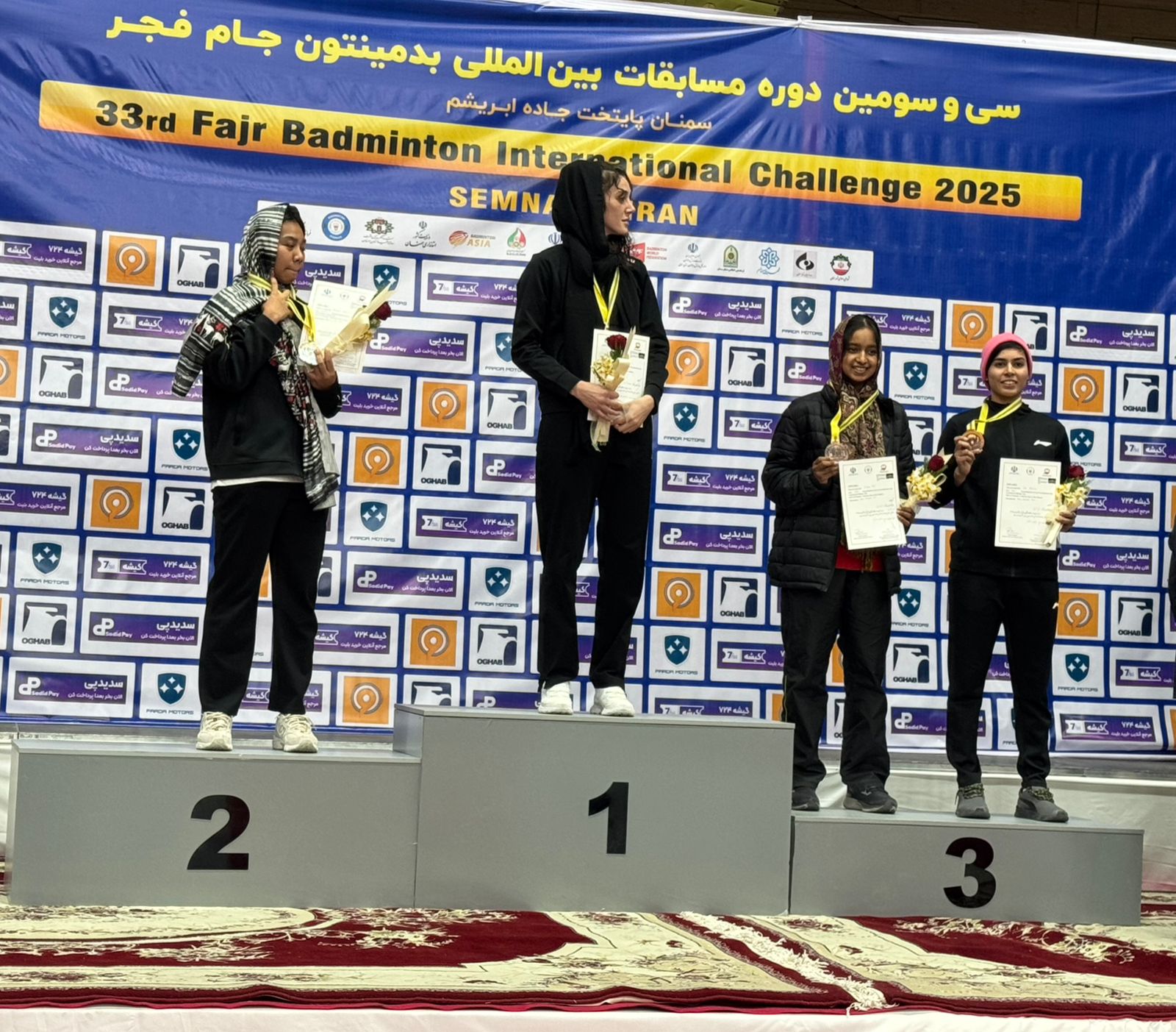 Azərbaycan badmintonçusu İranda gümüş medal qazanıb