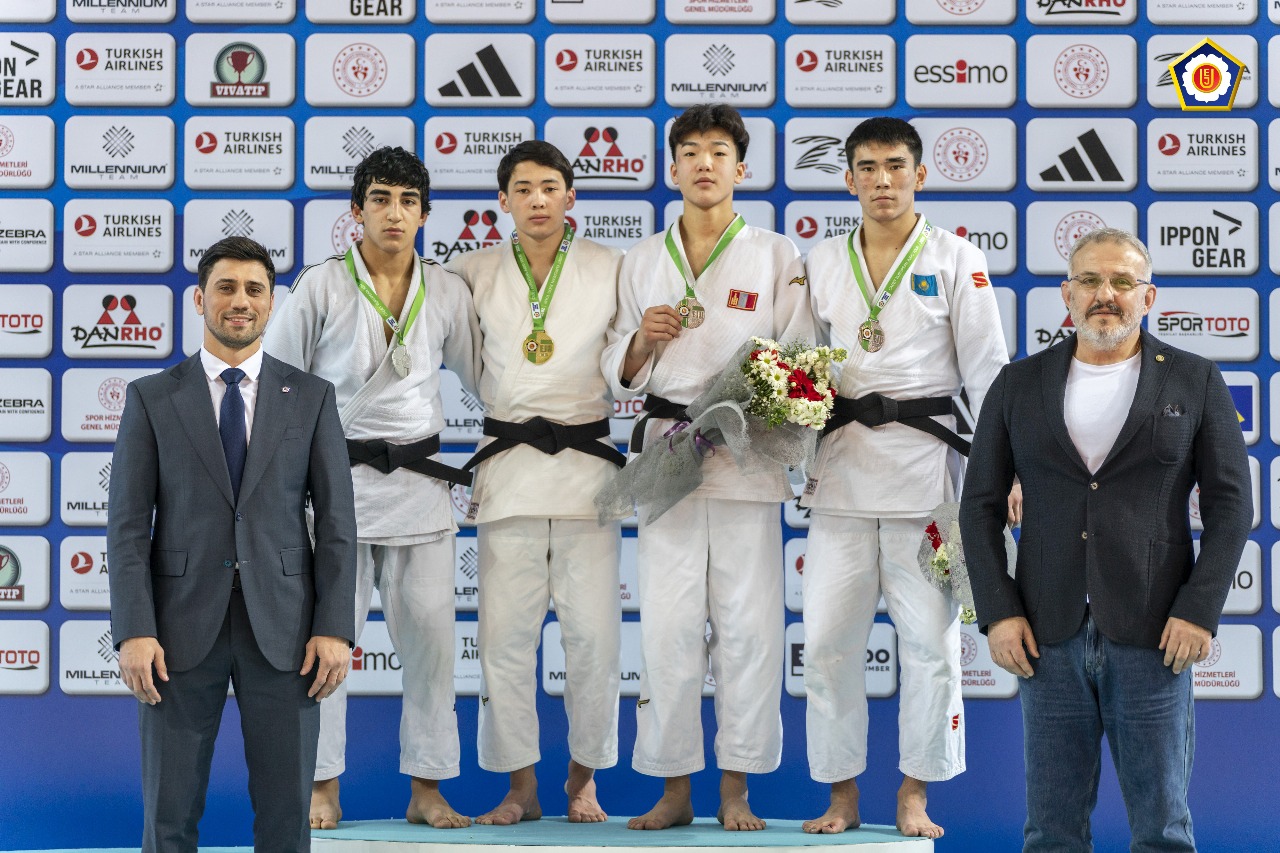 Yeniyetmə cüdoçularımız Avropa Kubokunu 5 medalla tamamladı