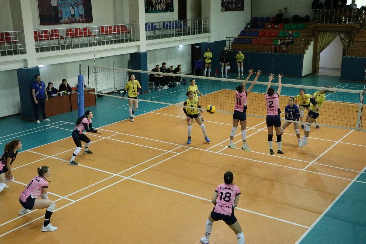 “Milli Aviasiya Akademiyası” “Gəncə”yə qalib gəldi