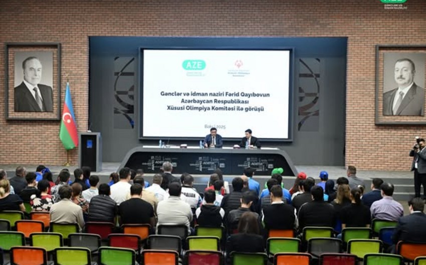 Fərid Qayıbov Xüsusi Olimpiya Komitəsinin nümayəndələri ilə görüşüb