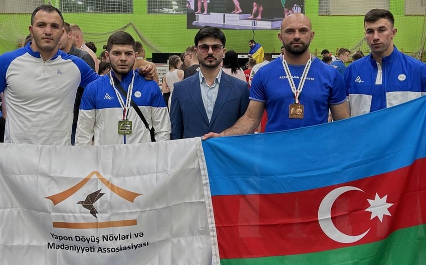 Azərbaycan sumoçularından AÇ-də iki medal