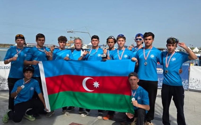 Avarçəkənlərdən Samsunda bir qızıl, bir gümüş medal