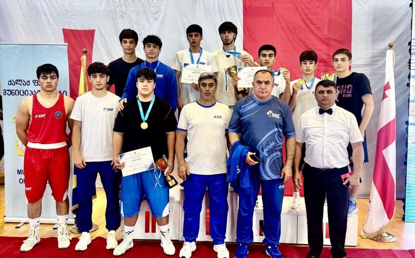 Boksçularımızdan Gürcüstanda 7 medal