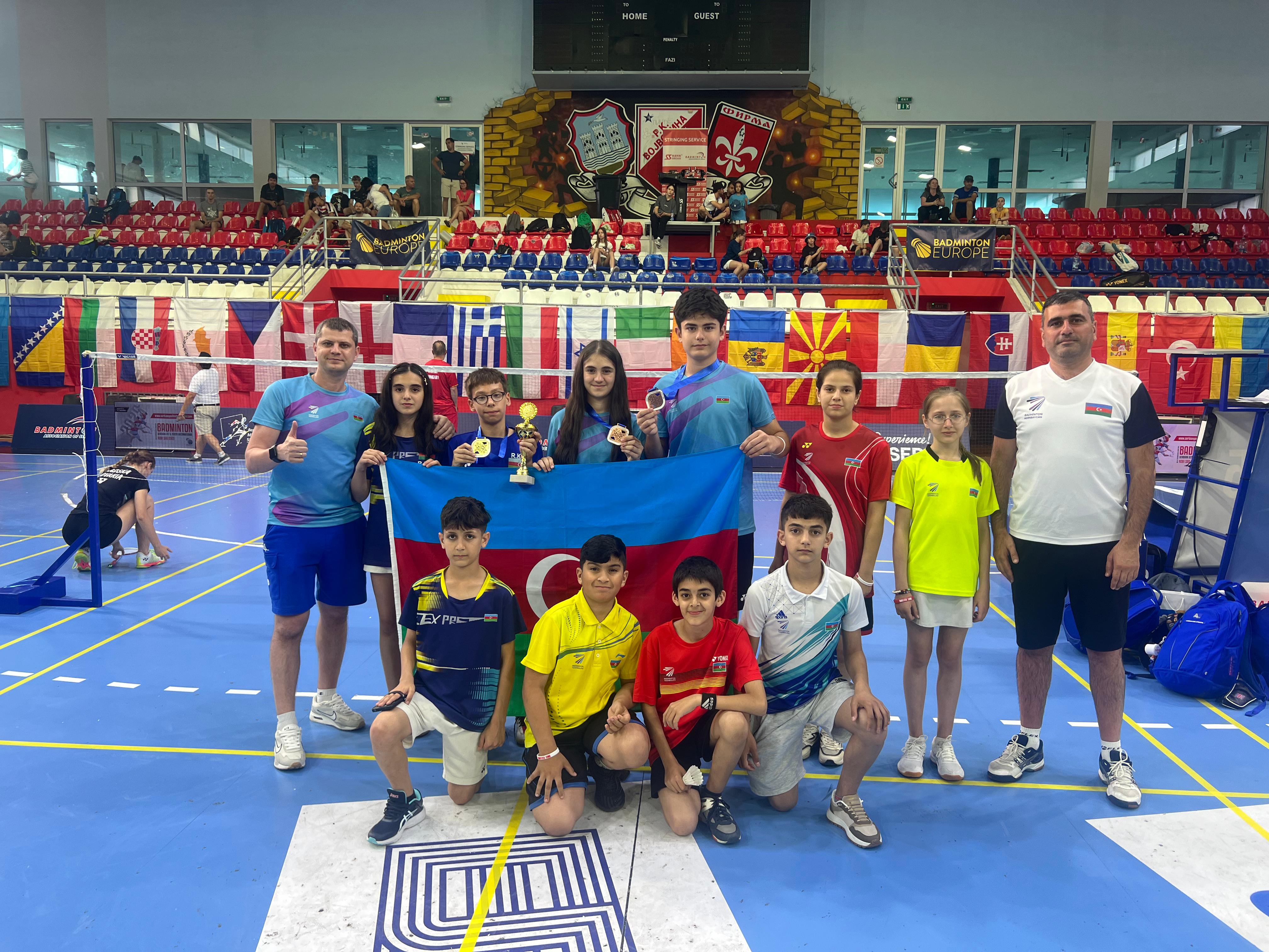 Yeniyetmə badmintonçulardan Serbiyada uğurlu nəticə