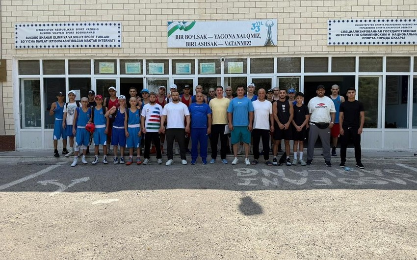 Azərbaycan boksçuları Özbəkistanda toplanışa başlayıblar