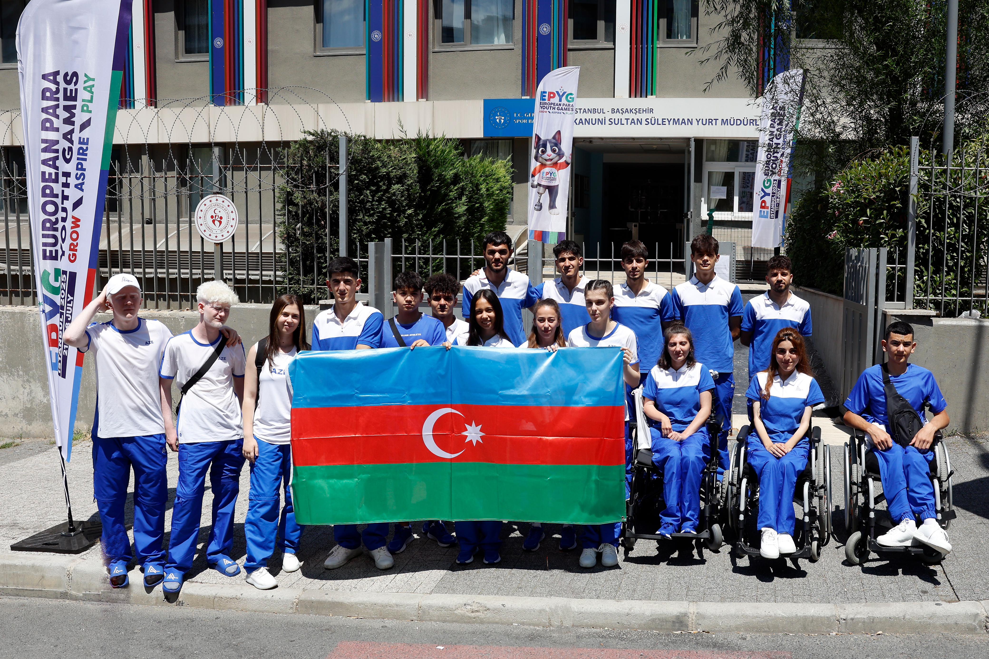 Paralimpiyaçılarımız İstanbuldan 13 medalla qayıdır