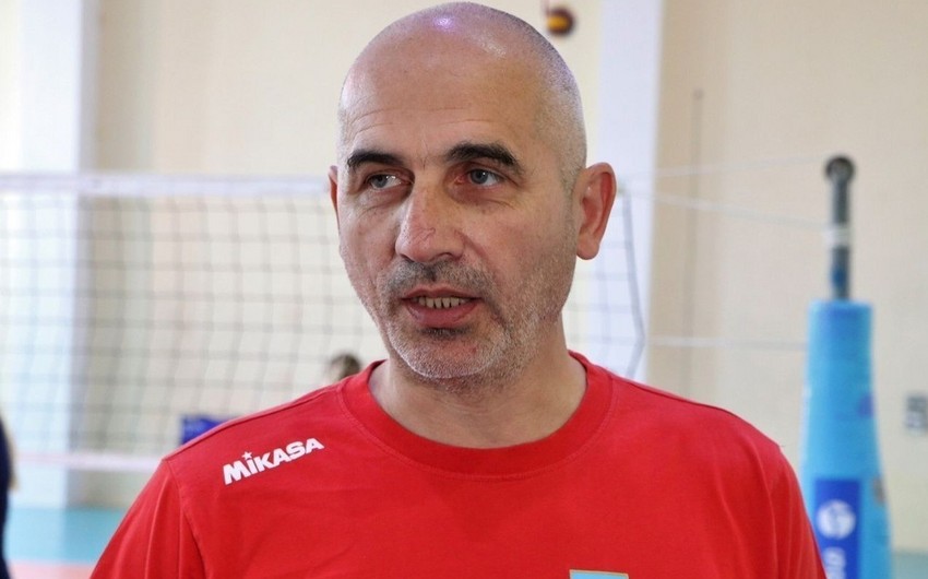 Azərbaycan klubundan baş məşqçisi ilə yeni müqavilə
