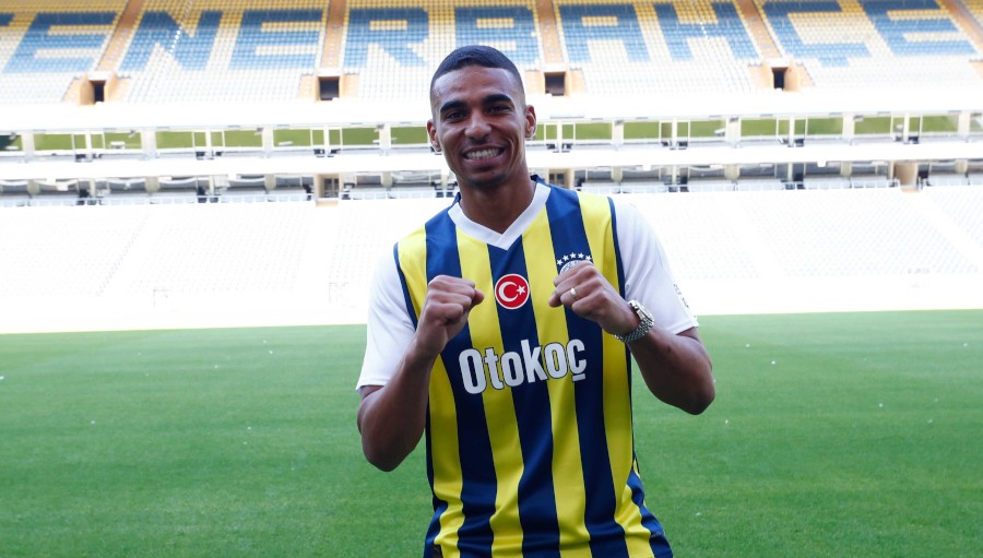 Djiku Rusiya Premyer Liqasına üz tutdu