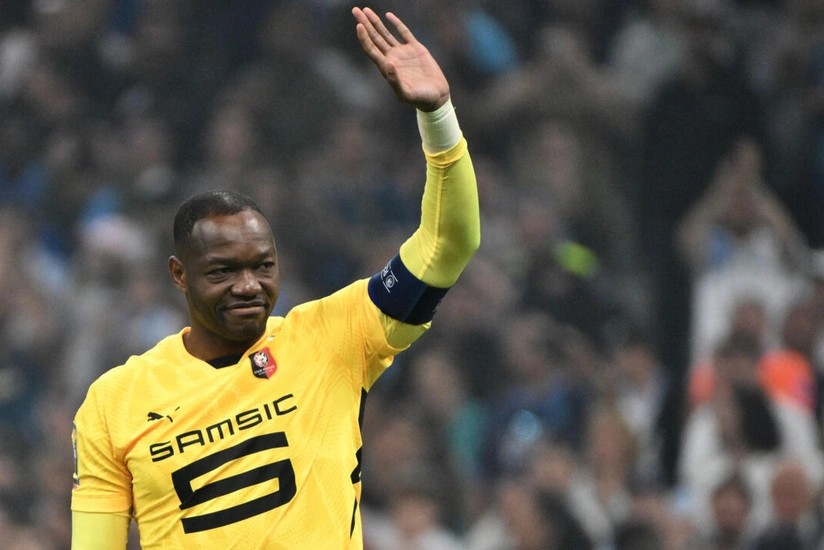 Mandanda çalışdığı ən yaxşı məşqçini açıqladı