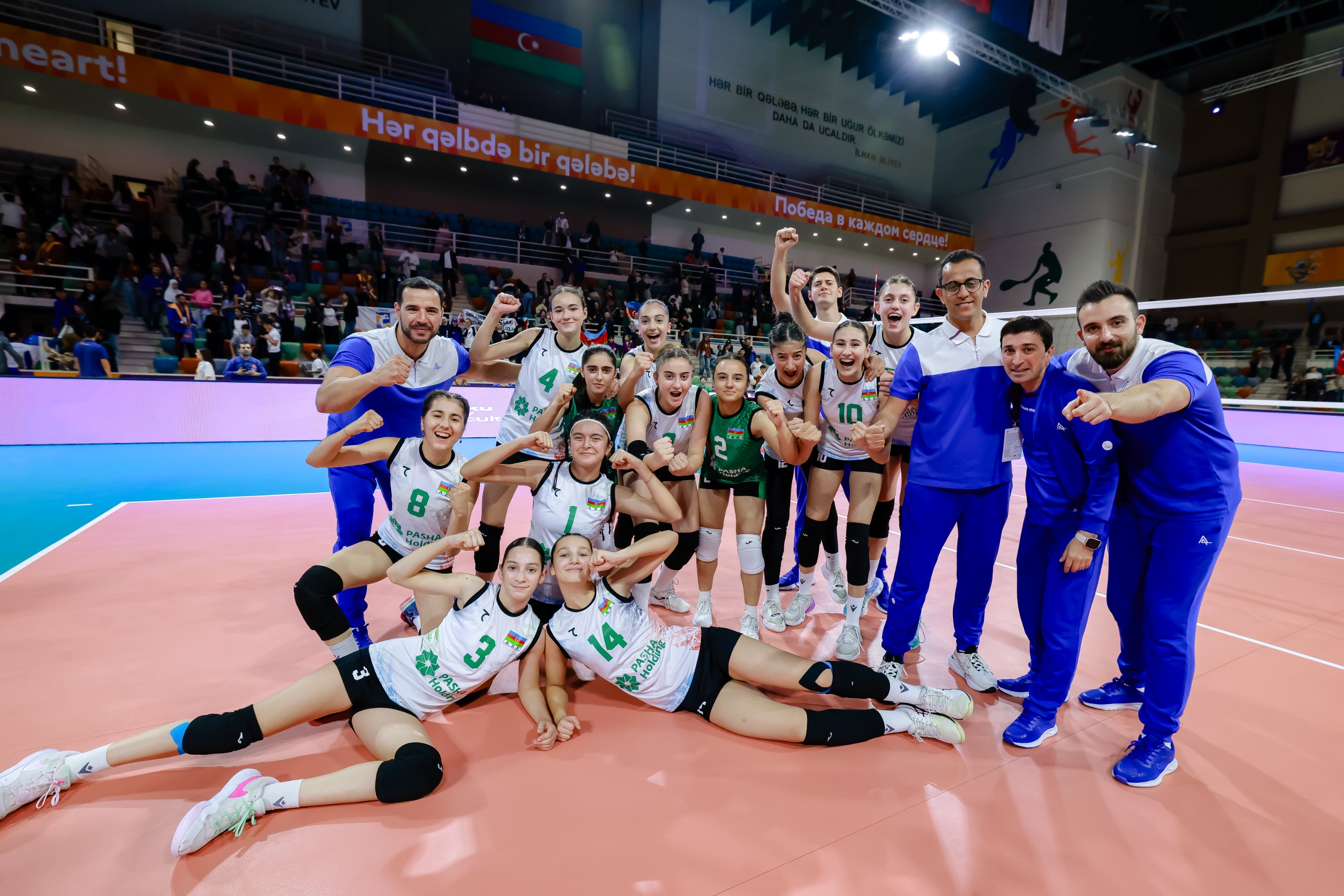 MDB Oyunları: Qadınlardan ibarət voleybol millimiz yarımfinalda!