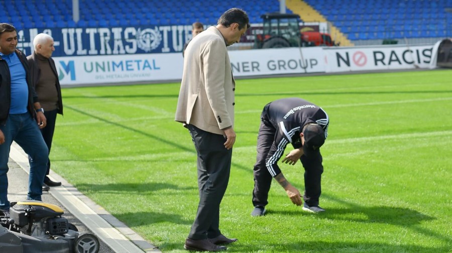 Ehtiram Quliyev Tovuz şəhər stadionunun yenilənmiş ot örtüyü ilə tanış oldu