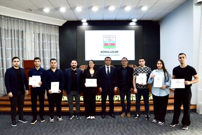 İdman könüllülərinin mükafatlandırma mərasimi keçirilib
