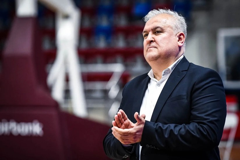 “Komanda olaraq Avropa Kubokunda mübarizə aparmağı öyrənirik”