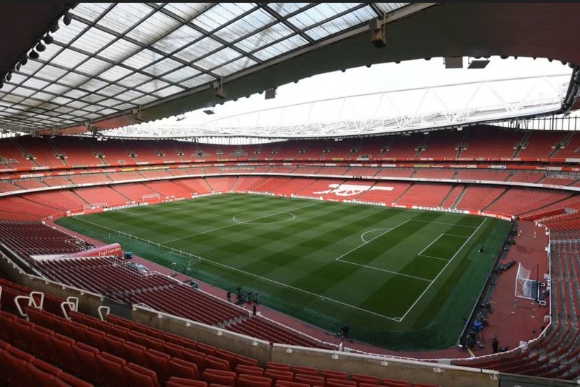 “Atletiko” stadionda isti suyun olmamasına görə “Arsenal”dan UEFA-ya şikayət etdi