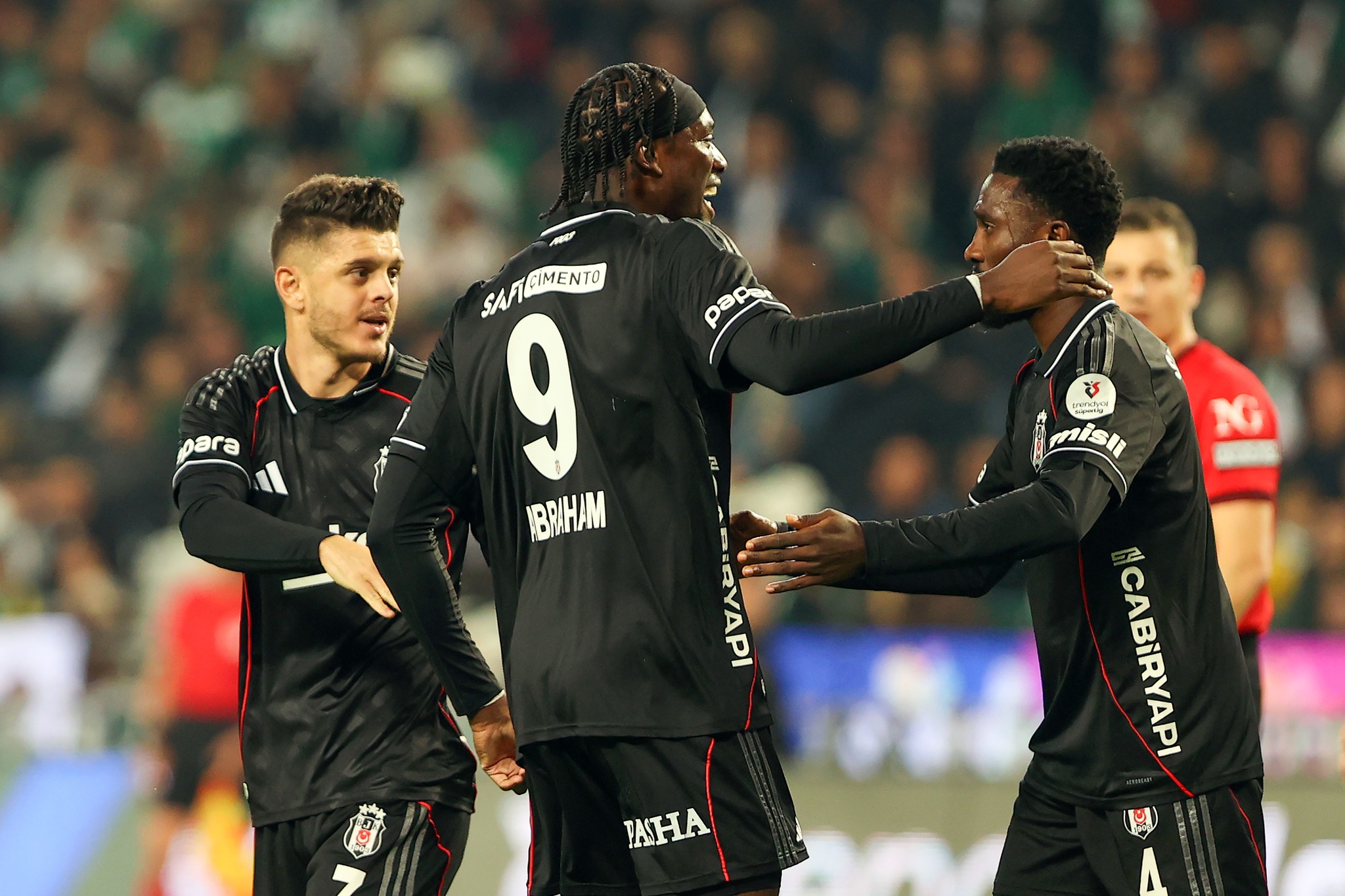 “Beşiktaş”dan inamlı qələbə