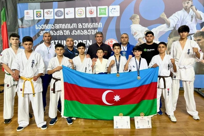 Azərbaycan karateçiləri Gürcüstanda 2 medal qazanıblar