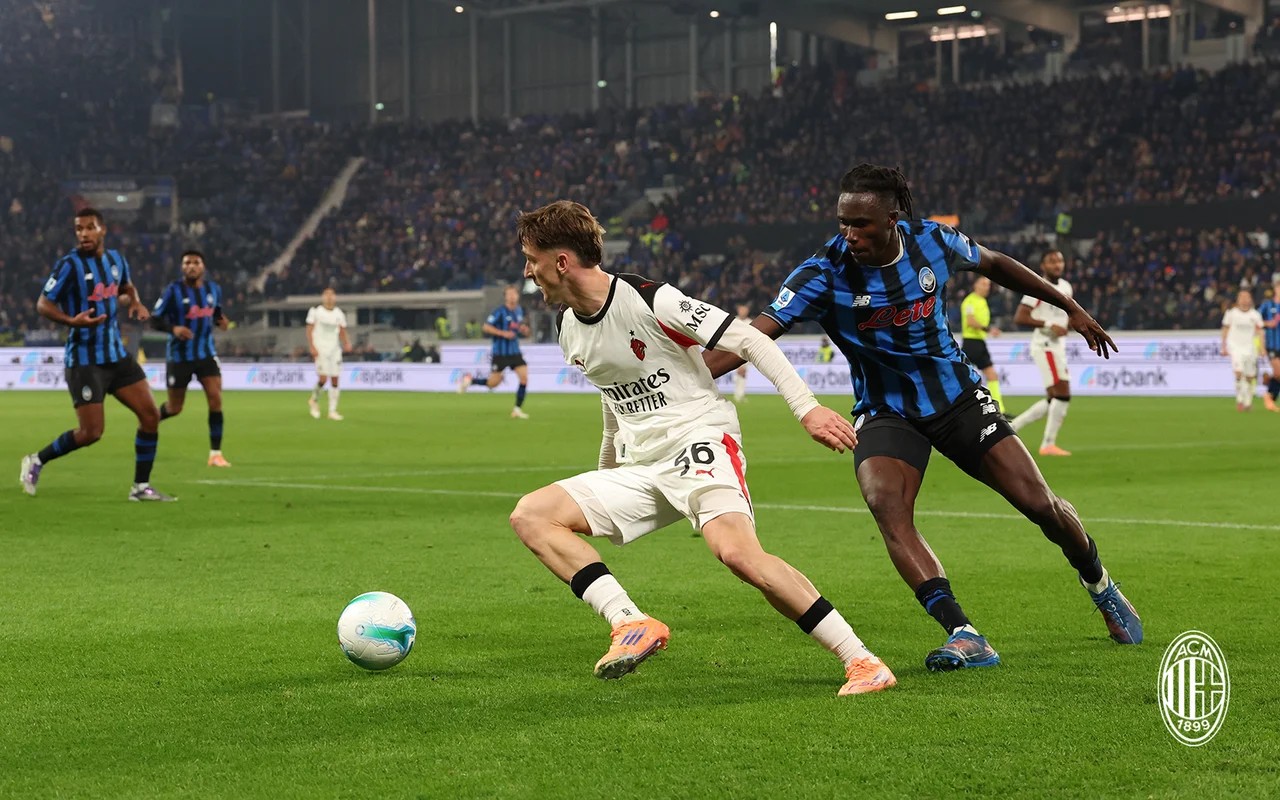 “Milan” səfərdə büdrədi, “Napoli”yə 1 qol bəs etdi