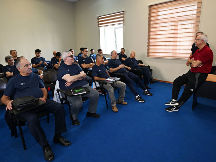 Futzal hakimləri və inspektorlar üçün seminar