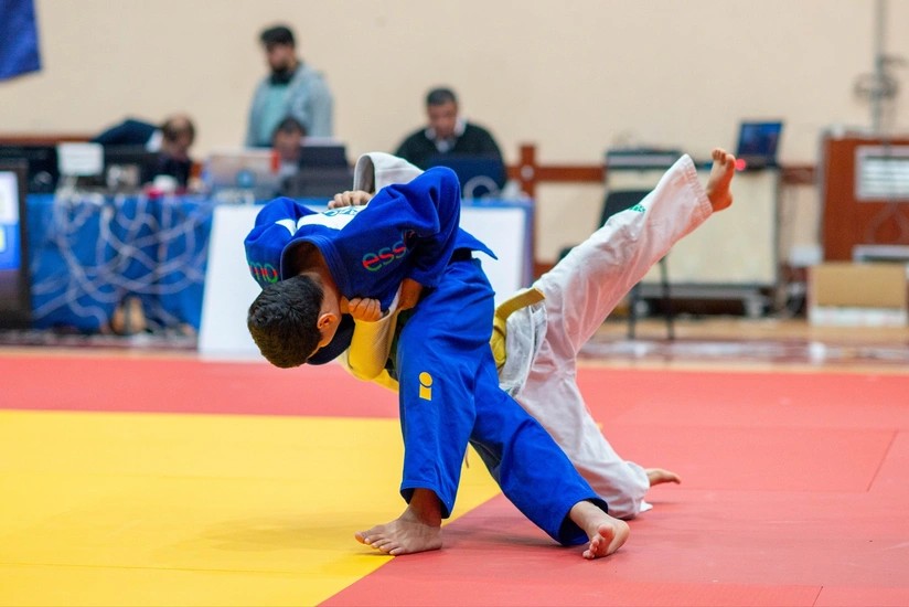 Yeniyetmə cüdoçular arasında region birinciliyi başa çatıb