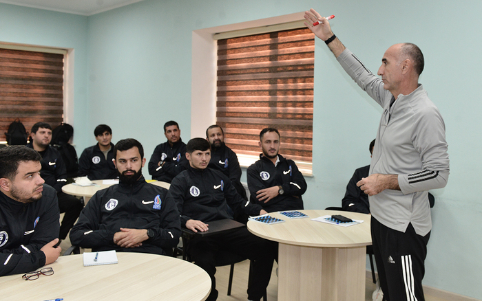 Bakıda UEFA C kursu keçirilir