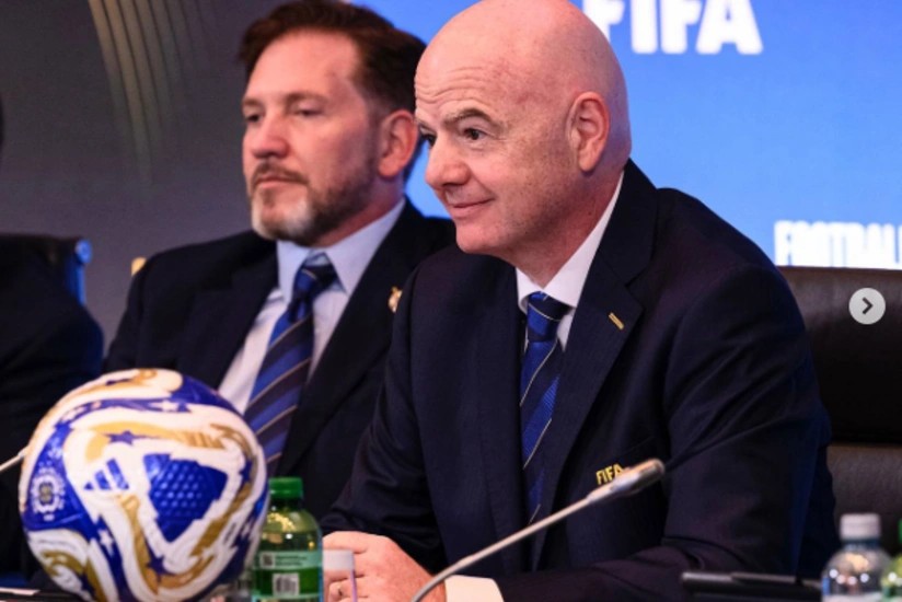 İnfantino “Kayrat”ı təbrik etdi