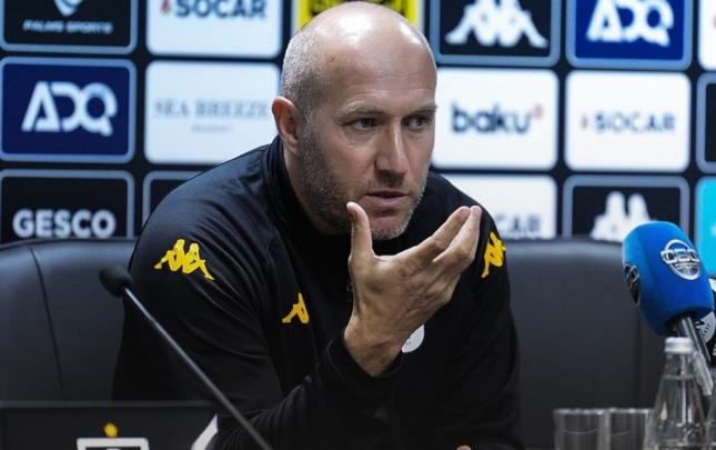 “Səfərdə “Qarabağ”a qarşı oynamaq çətindir” - Samir Abasov