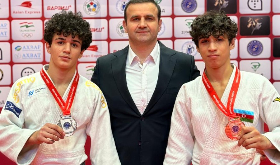 Asiya kubokunda 2 medal