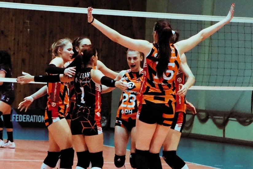 “Gənclər” “DH Volley”ə məğlub oldu