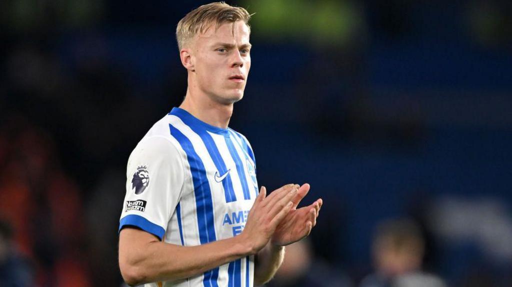 “Tottenhem” yeni müdafiəçi ilə güclənə bilər