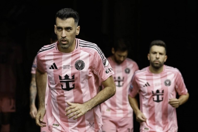 Jordi Alba və Serxio Buskets peşəkar karyeralarını başa vurdular