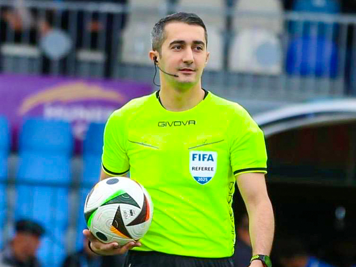 Azərbaycanlı hakim “Çelsi”nin oyununda