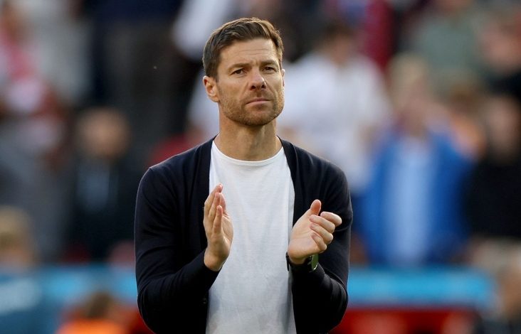 “Real”da Xabi Alonsoya görə təcili iclas çağırıldı